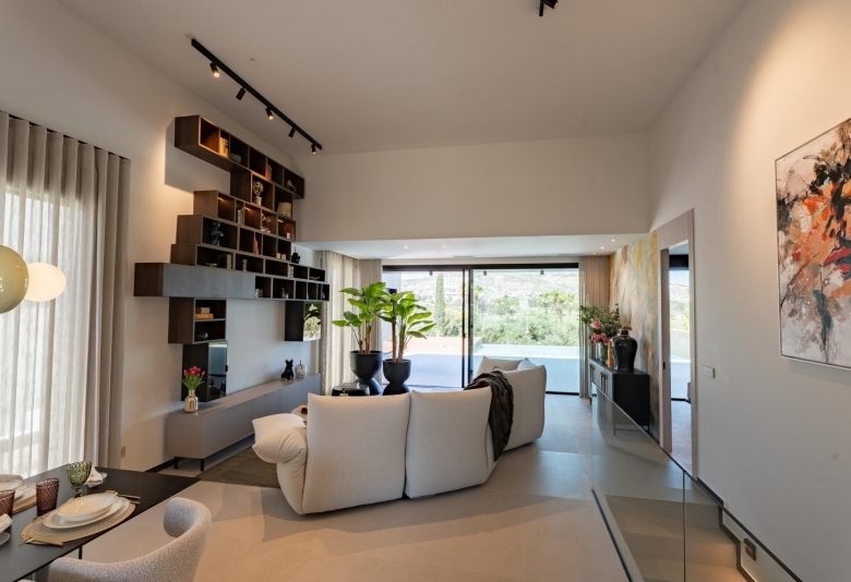 Maginifica villa de nueva construcción con 3 dormitorios en primera línea de campo de golf en La Finca Golf Resort