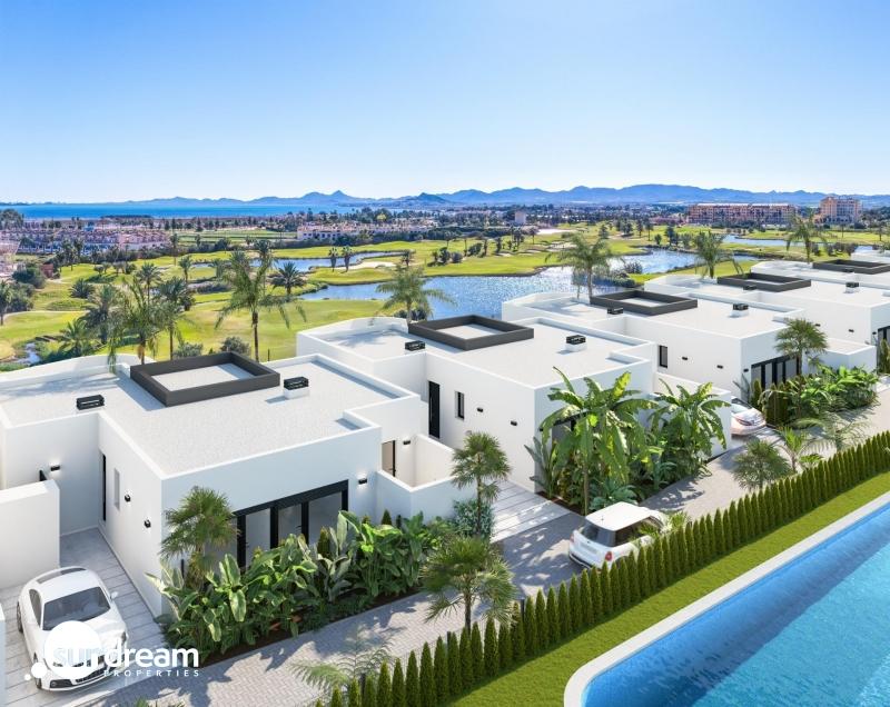 Chalet en una planta de 3 dormitorios en primera línea del campo de golf en Los Alcázares