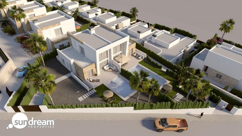 Villa pareada de 3 dormitorios con piscina privada a la venta en La Finca Golf Resort, Algorfa