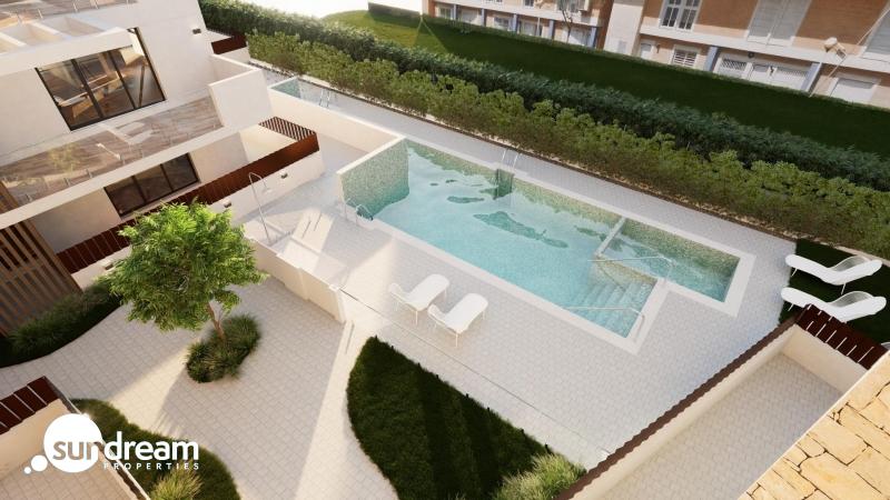 Apartamento moderno de 3 dormitorios a solo 100 metros del mar a la venta en Jávea(Alicante)
