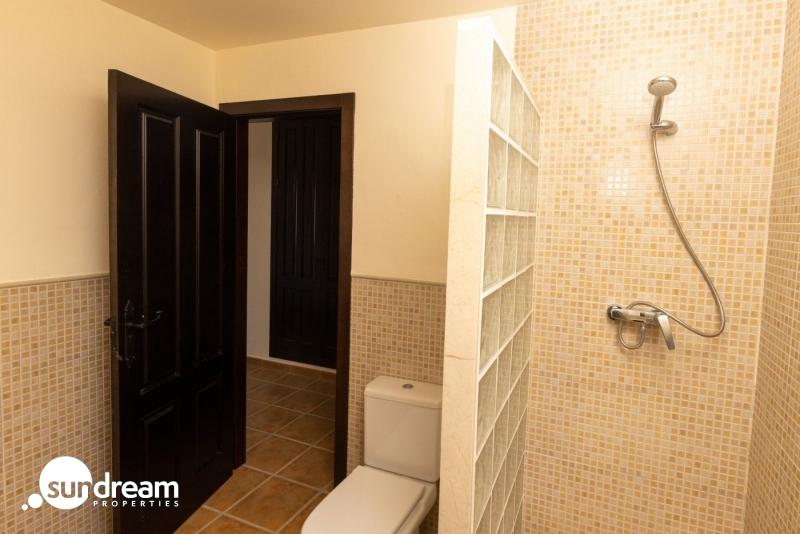 g_43396-19-23 Villa independiente de estilo mediterráneo con 3 dormitorios a la venta en Fuente Alamo – Murcia