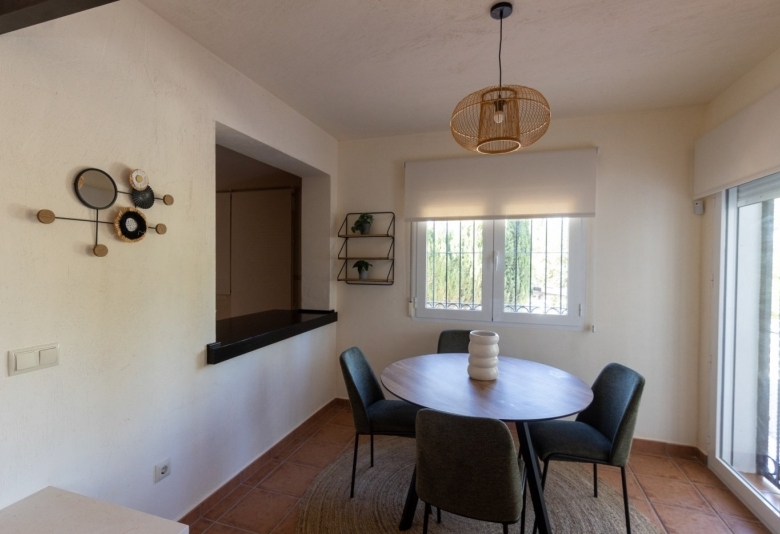 Villa pareada con 2 dormitorios a la venta en Fuente Alamo(Murcia)