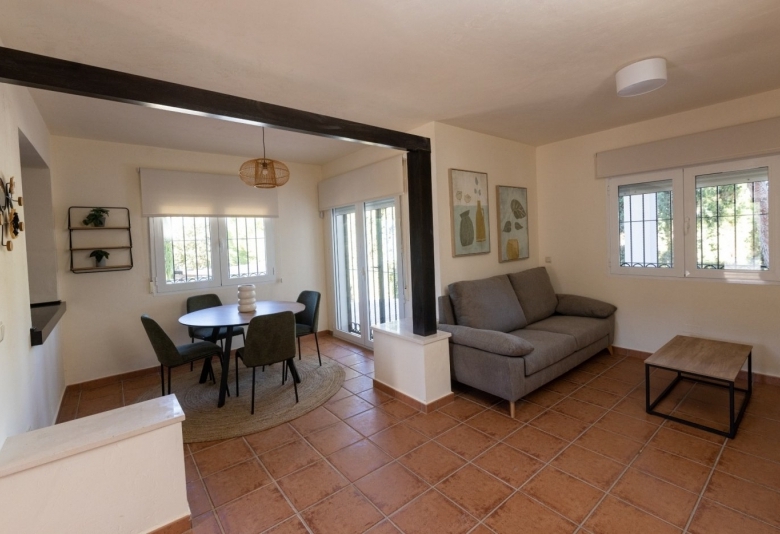 Villa pareada con 2 dormitorios a la venta en Fuente Alamo(Murcia)