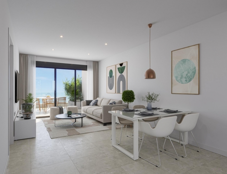 Apartamento de 3 dormitorios a 250m de la playa a la venta en Los Alcázares(Murcia)
