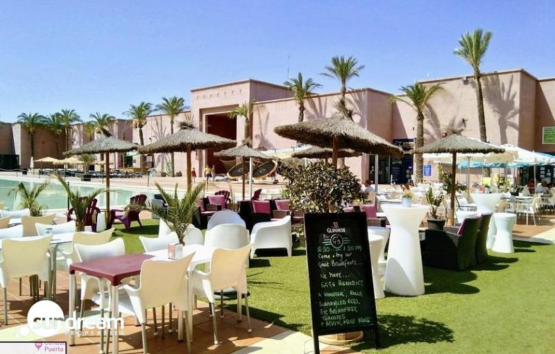 g_43497-9-14 Villa en una sola planta con 3 dormitorios y piscina privada en Condado de Alhama Golf Resort(Murcia)
