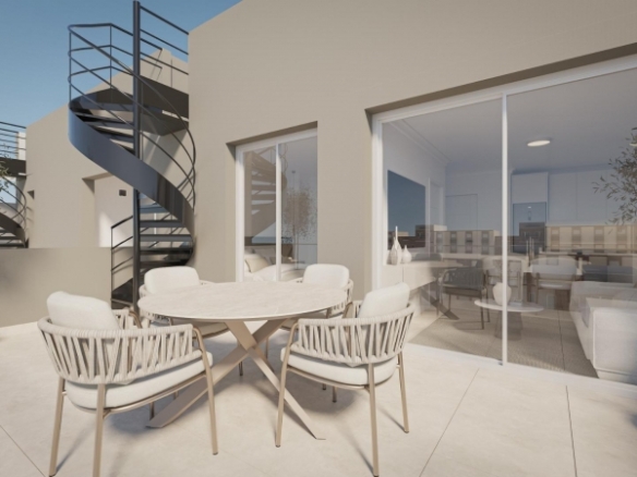 Ático de 1 dormitorio con solarium privado a 800m de la playa y el paseo marítimo en Torrevieja(Alicante)