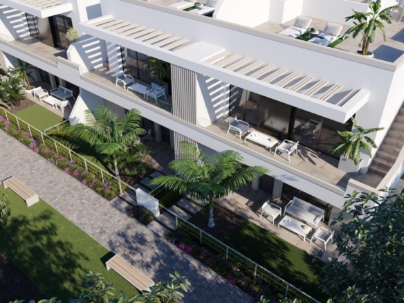 Bungalow de planta alta de 2 dormitorios con solarium privado a la venta en Santa Rosalia Lake and Life Resort