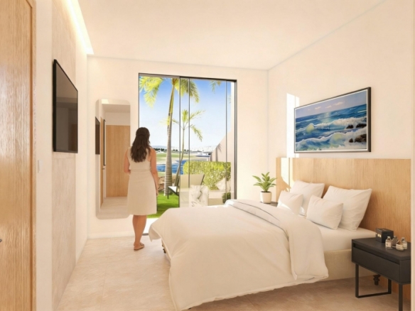 Bungalow de planta alta con 3 dormitorios y solarium privado en Condado de Alhama Golf Resort, Murcia