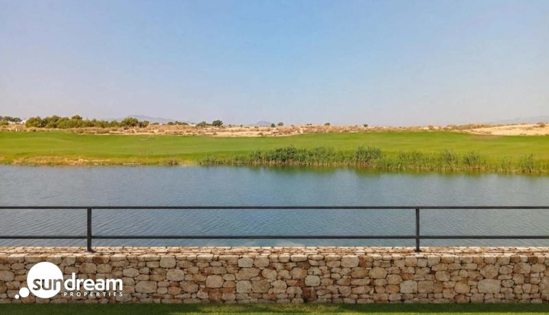 g_43529-10-9 Bungalow de planta alta con 3 dormitorios y solarium privado en Condado de Alhama Golf Resort, Murcia