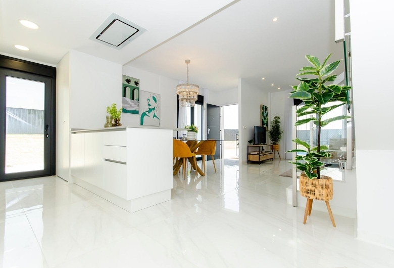 Villa adosada de 3 dormitorios con piscina privada a la venta en Vistabella Golf Resort
