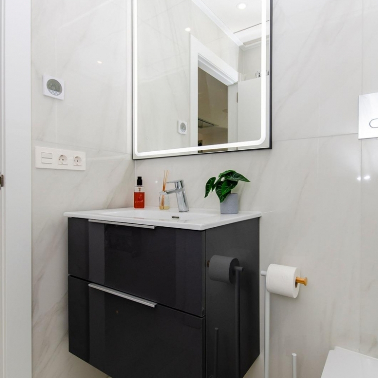 Villa adosada de 3 dormitorios con piscina privada a la venta en Vistabella Golf Resort