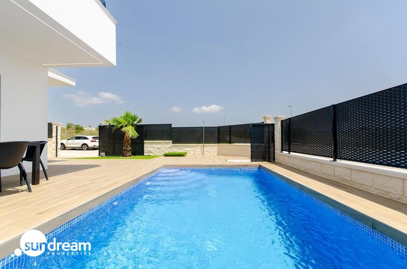 g_43571-15-4 Villa adosada de 3 dormitorios con piscina privada a la venta en Vistabella Golf Resort