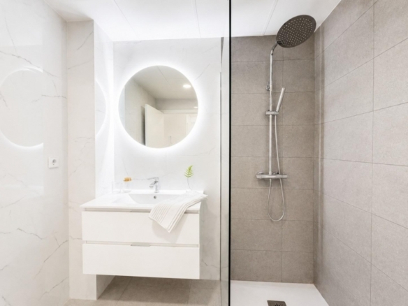 Villa adosada con 3 dormitorios lista para entrar a vivir en Altaona Golf Resort, Murcia