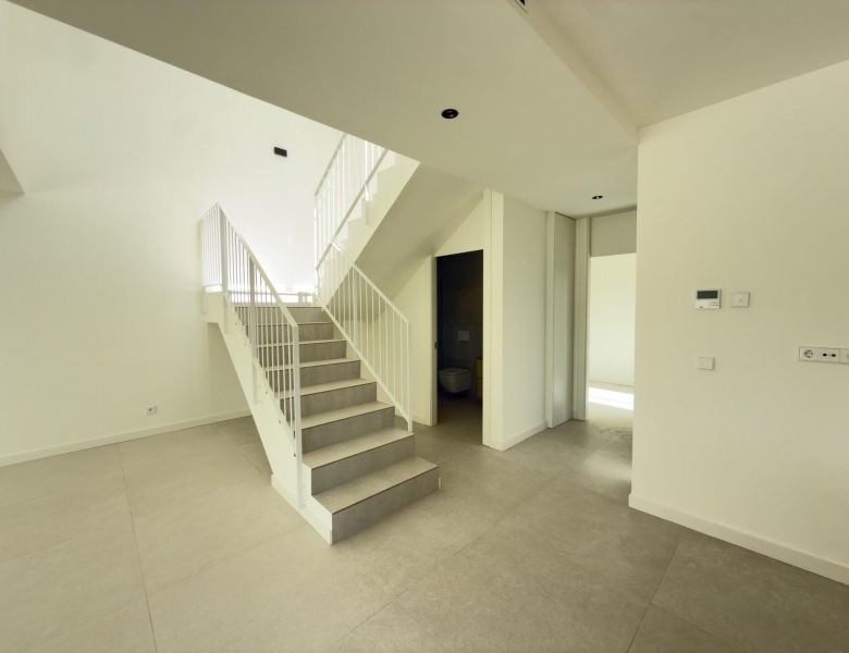 Villa independiente de 3 domitorios lista para entrar a vivir en Finestrat(Alicante)