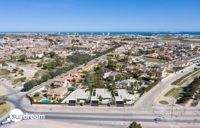 g_43608-6-28 Villa de una planta con 3 dormitorios y piscina privada en San Javier