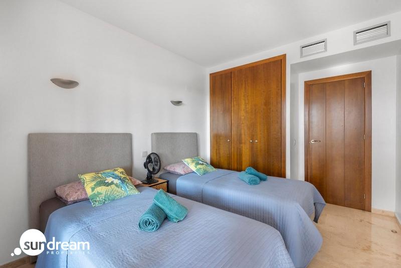 g_43609-31-17 Apartamento en Torrevieja
