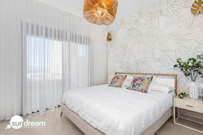 Ático de 3 dormitorios llave en mano con solarium privado a la venta en Benijófar(Alicante)