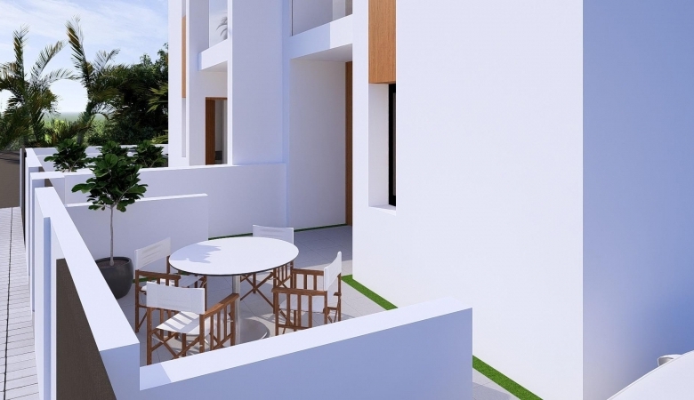 Villa pareada de 3 dormitorios con piscina privada a la venta en Daya Nueva(Alicante)