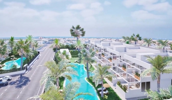 Bungalow de planta baja de 3 dormitorios con amplia terraza a la venta en Mar de Cristal