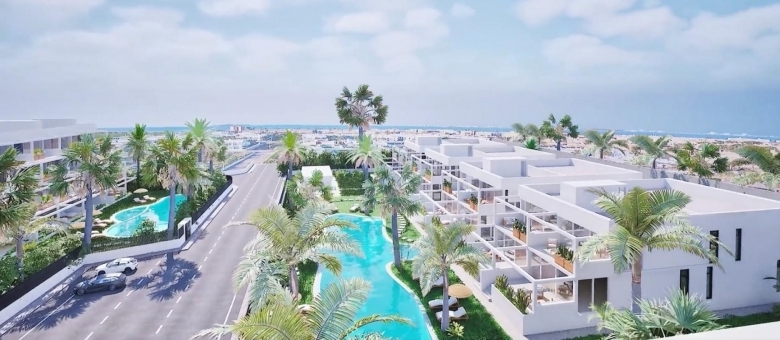 Bungalow de planta baja de 3 dormitorios con amplia terraza a la venta en Mar de Cristal