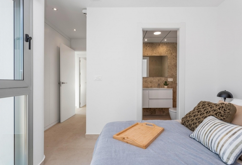 Bungalow de planta baja con jardín a la venta en Dolores