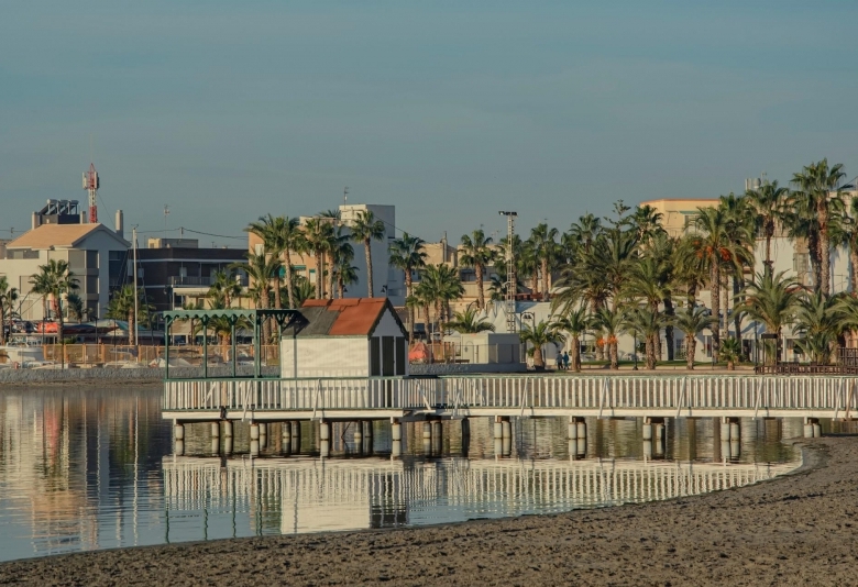 Apartamento de 2 dormitorios en primera planta a solo 500 metros de la playa en venta en Lo pagan(San Pedro del Pinatar)