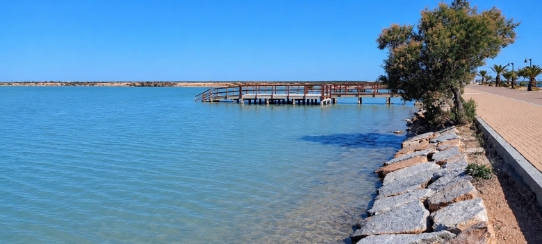 Apartamento de 2 dormitorios en primera planta a solo 500 metros de la playa en venta en Lo pagan(San Pedro del Pinatar)