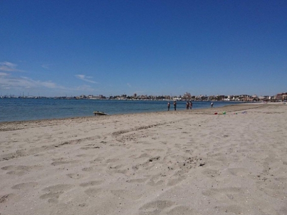 Apartamento de 1 dormitorio a escasos pasos de la playa a la venta en Lo Pagan (San Pedro del Pinatar)