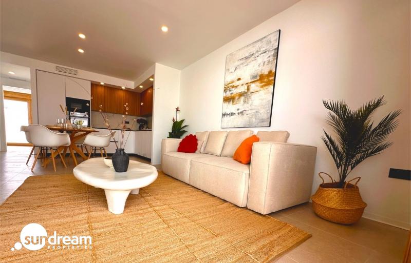 g_43685-17-2 Bungalow de planta alta de 2 dormitorios con solarium y piscina privada cerca de la playa en San Pedro del Pinatar