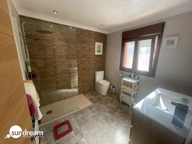FINCA ECUESTRE MEDITERRÁNEA CERCA DEL LAGO EN TORREMENDO – ALICANTE