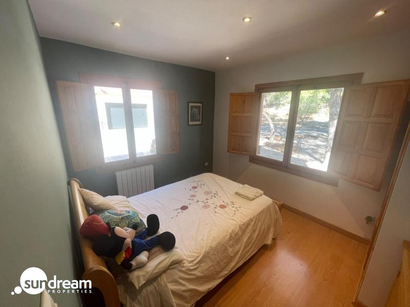 FINCA ECUESTRE MEDITERRÁNEA CERCA DEL LAGO EN TORREMENDO – ALICANTE