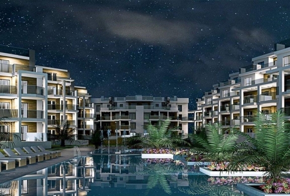 Ático en venta con piscina en playa l’Estanyo Denia