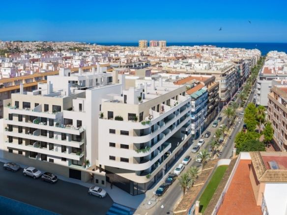 Apartamentos obra nueva con piscina y vistas Torrevieja