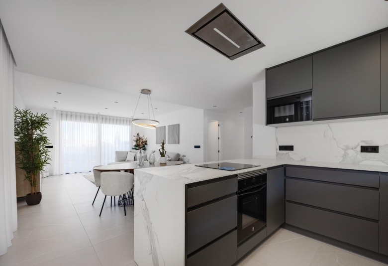 Villas de obra nueva en venta con piscina Torrevieja