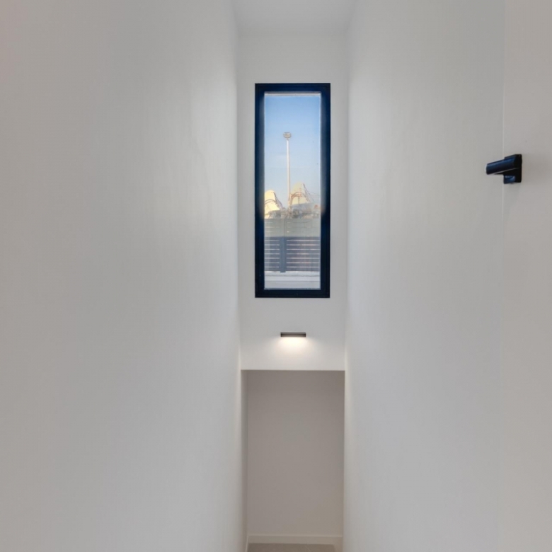 Villas de obra nueva en venta con piscina Torrevieja