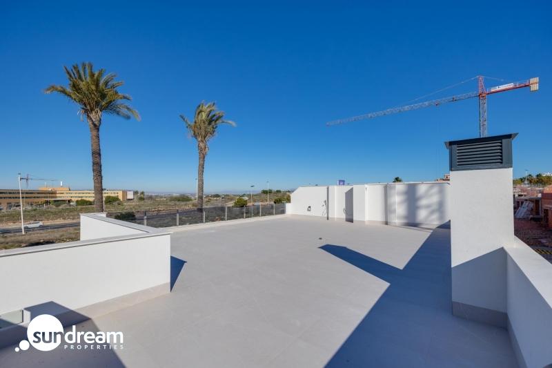 g_39380-14-32 Villas de obra nueva en venta con piscina Torrevieja