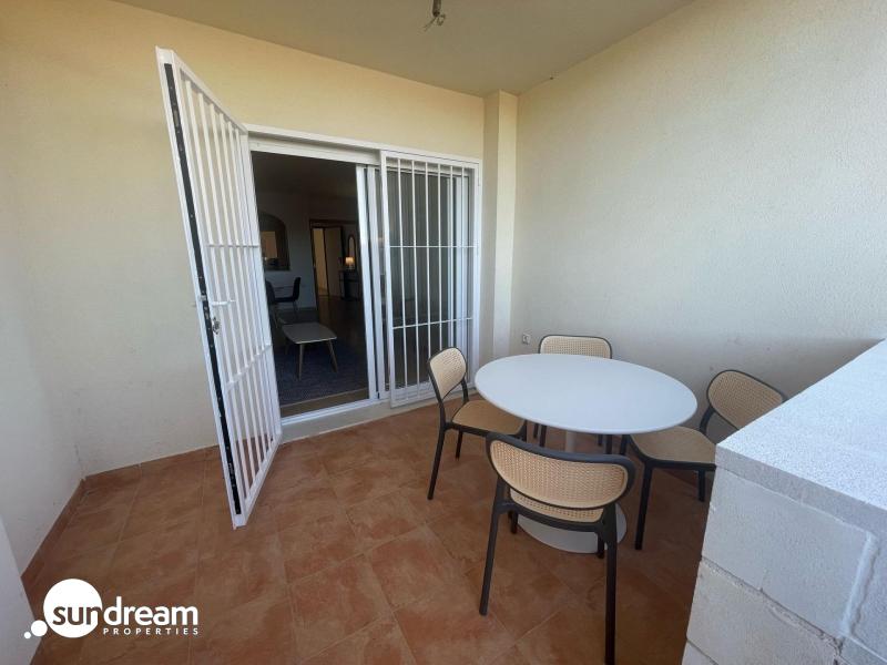 g_39420-7-15 Piso en venta con 2 habitaciones y piscina en Cabo Roig