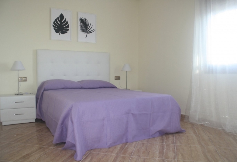 Fantástico Chalet Estilo Mediterráneo en Los Altos de Torrevieja con 3 Dormitorios y 4 Baños