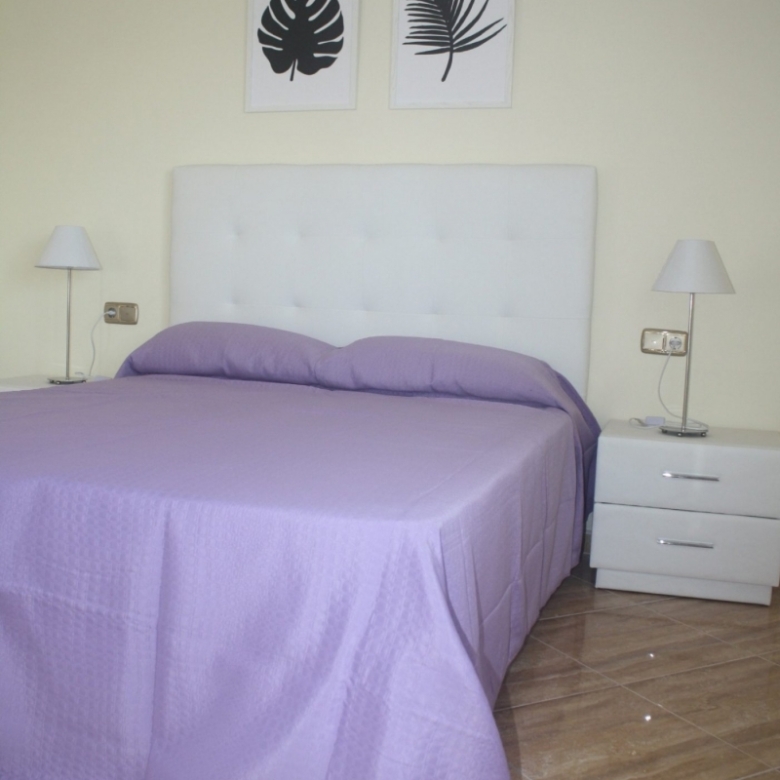 Fantástico Chalet Estilo Mediterráneo en Los Altos de Torrevieja con 3 Dormitorios y 4 Baños