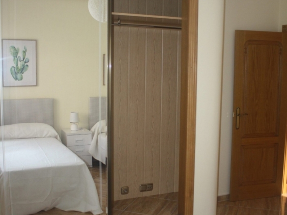 Fantástico Chalet Estilo Mediterráneo en Los Altos de Torrevieja con 3 Dormitorios y 4 Baños