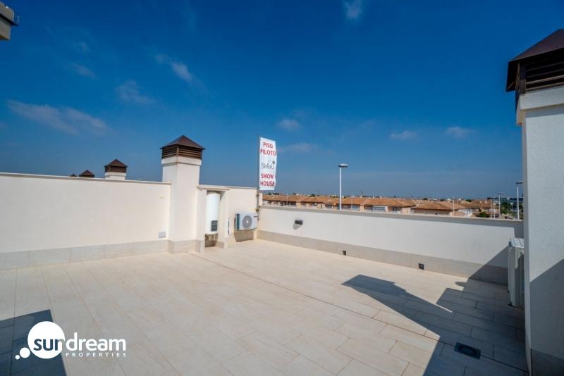 RESIDENCIAL CON BUNGALOWS CON PISCINA COMUNITARIA EN SAN PEDRO DEL PINATAR!!!