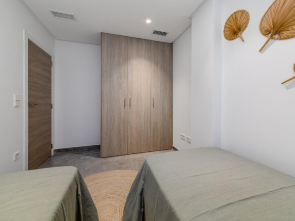 APARTAMENTO DE 2 DORMITORIOS CON VISTAS AL MAR EN XERESA(GANDÍA).