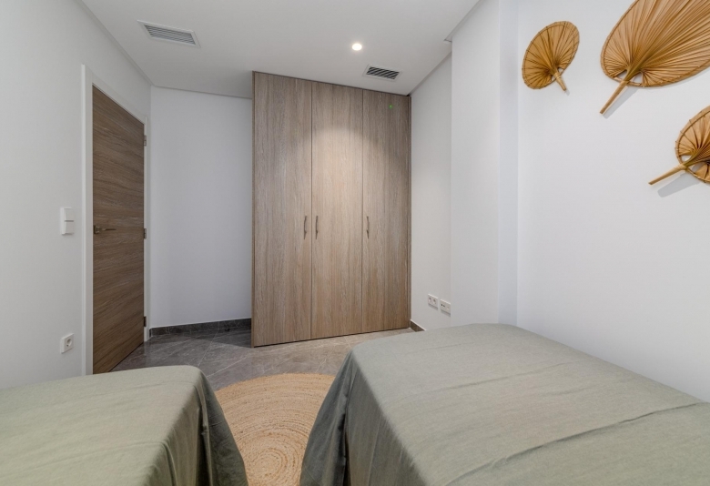 APARTAMENTO DE 2 DORMITORIOS CON VISTAS AL MAR EN XERESA(GANDÍA).
