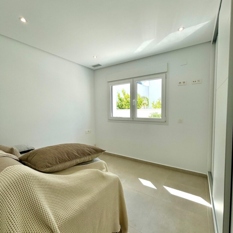 VILLA DE UNA PLANTA, TOTALMENTE PERSONALIZABLE EN CIUDAD QUESADA