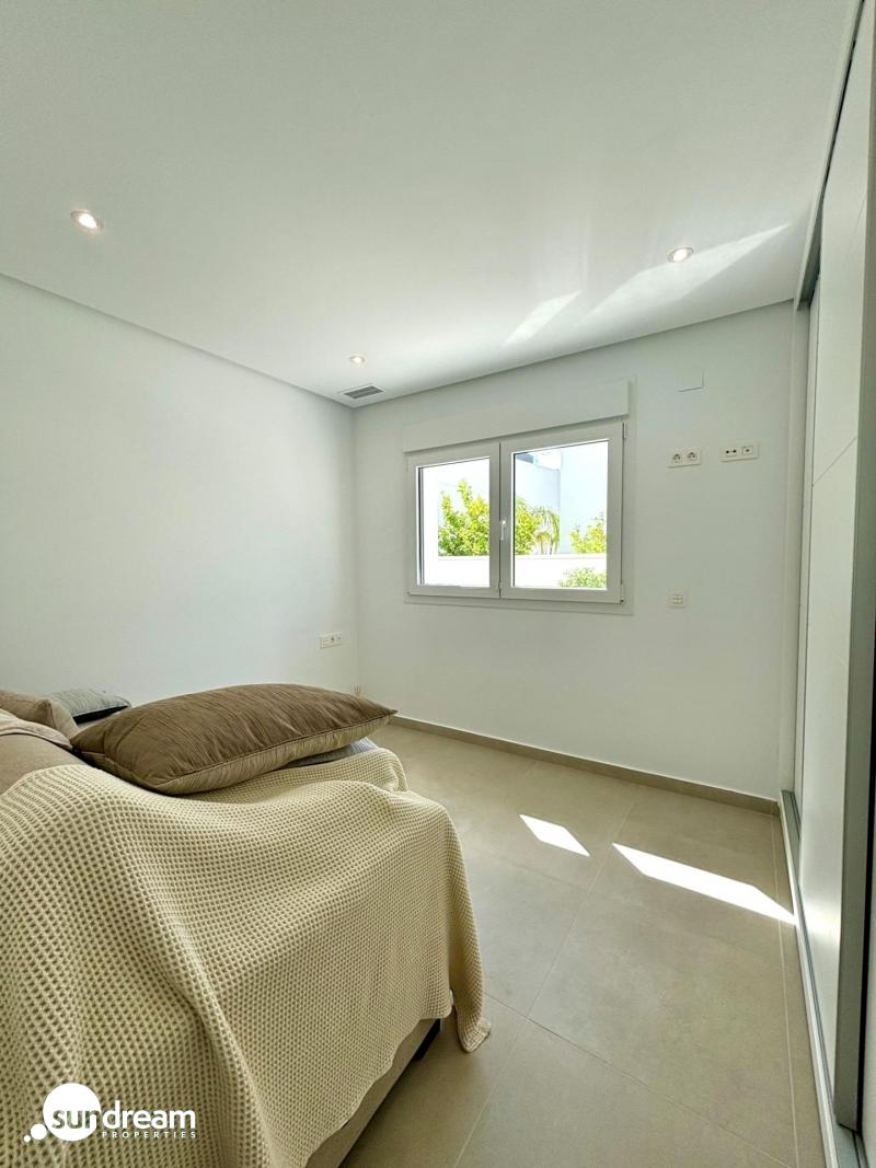 VILLA DE UNA PLANTA, TOTALMENTE PERSONALIZABLE EN CIUDAD QUESADA