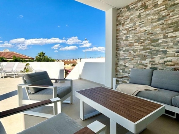 VILLA DE UNA PLANTA, TOTALMENTE PERSONALIZABLE EN CIUDAD QUESADA