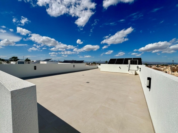 VILLA DE UNA PLANTA, TOTALMENTE PERSONALIZABLE EN CIUDAD QUESADA