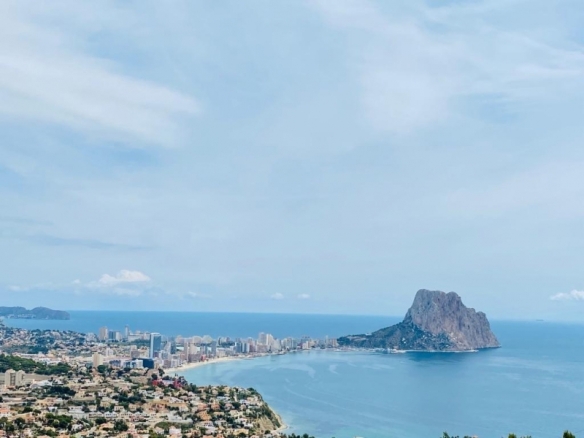 VILLA EXCLUSIVA CON VISTAS ESPECTACULARES EN CALPE