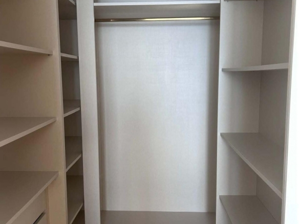 ESTUPENDO APARTAMENTO DE 2 DORMITORIOS EN EDIFICIO ICONICO  CON VISTAS ESPECTACULARES(BENIDORM).