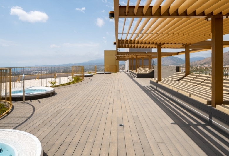ESTUPENDO APARTAMENTO DE 2 DORMITORIOS EN EDIFICIO ICONICO  CON VISTAS ESPECTACULARES(BENIDORM).